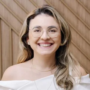 Camilla Neves - Clínica Salvata