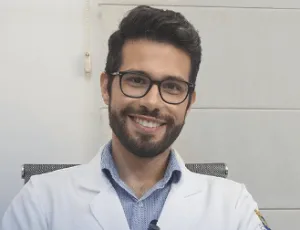 Dr. Victor Rezende Veras - Clínica Salvata