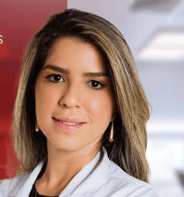 Dra. Renata Coelho - Clínica Salvata