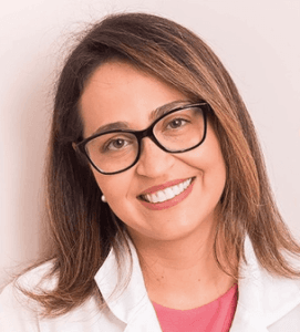 Dra. Renata Teixeira - Clínica Salvata