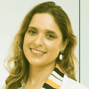 Dra. Lara Veras - Corpo Clínico Clínica Salvata