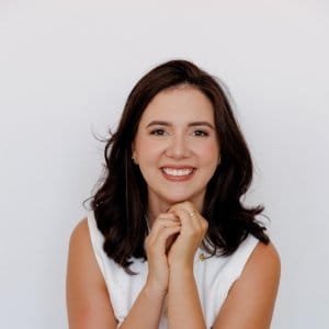 Dra. Camila Lopes